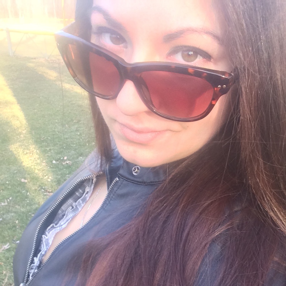 Meet your Posher, Sarah
